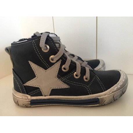 Emel sneaker