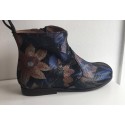 Pèpè bootie flower