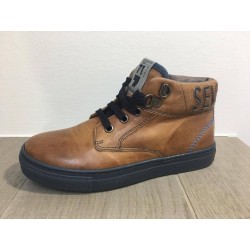 Seven One Seven sneaker 