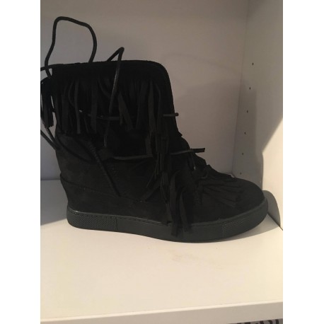 Sneaker wedge
