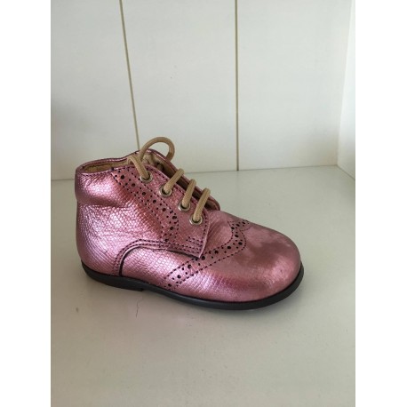 Pèpè eerste stapper roze