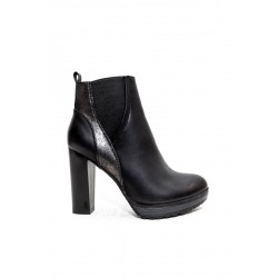 Fast Fashion bootie plateau