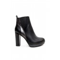 Fast Fashion bootie plateau