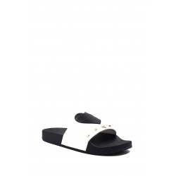 slipper wit