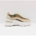 sneaker leo